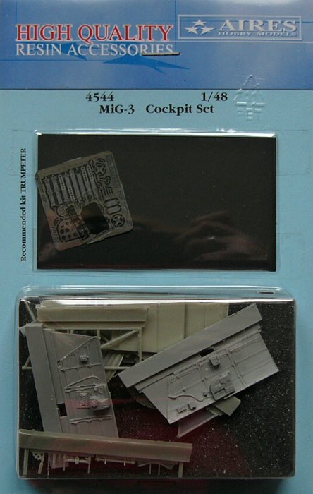 MiG-3 cockpit set 4544