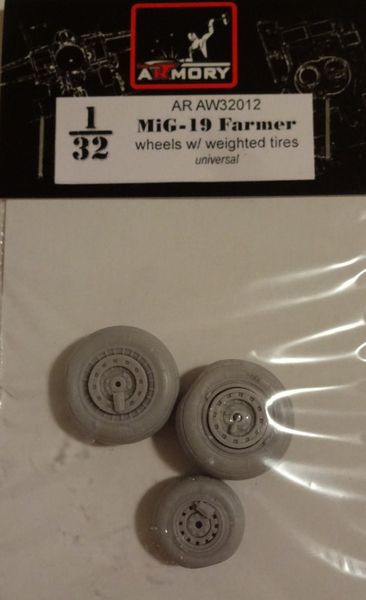 Mig-19 Farmer Weighted Tires AW32012